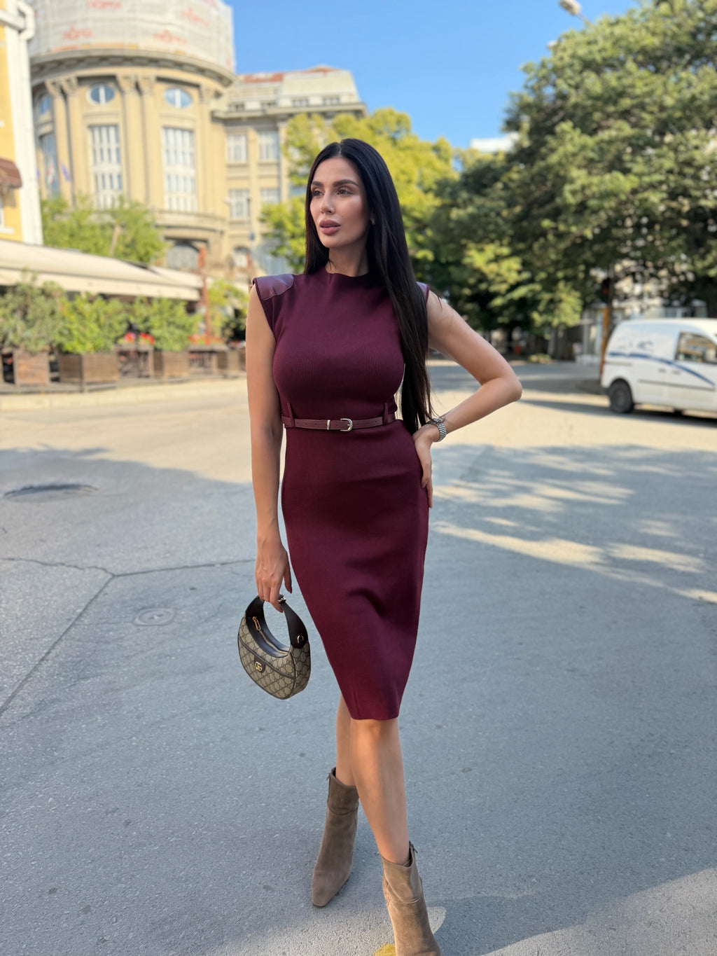Дамска плетена рокля „Ariana“ с колан – бордо