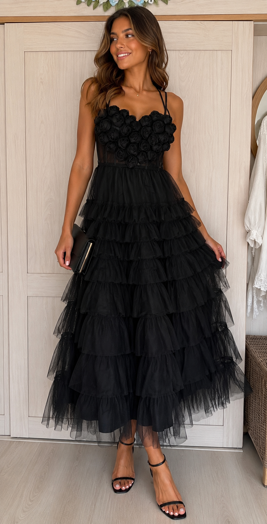 Елегантна тюлена рокля Black Roses